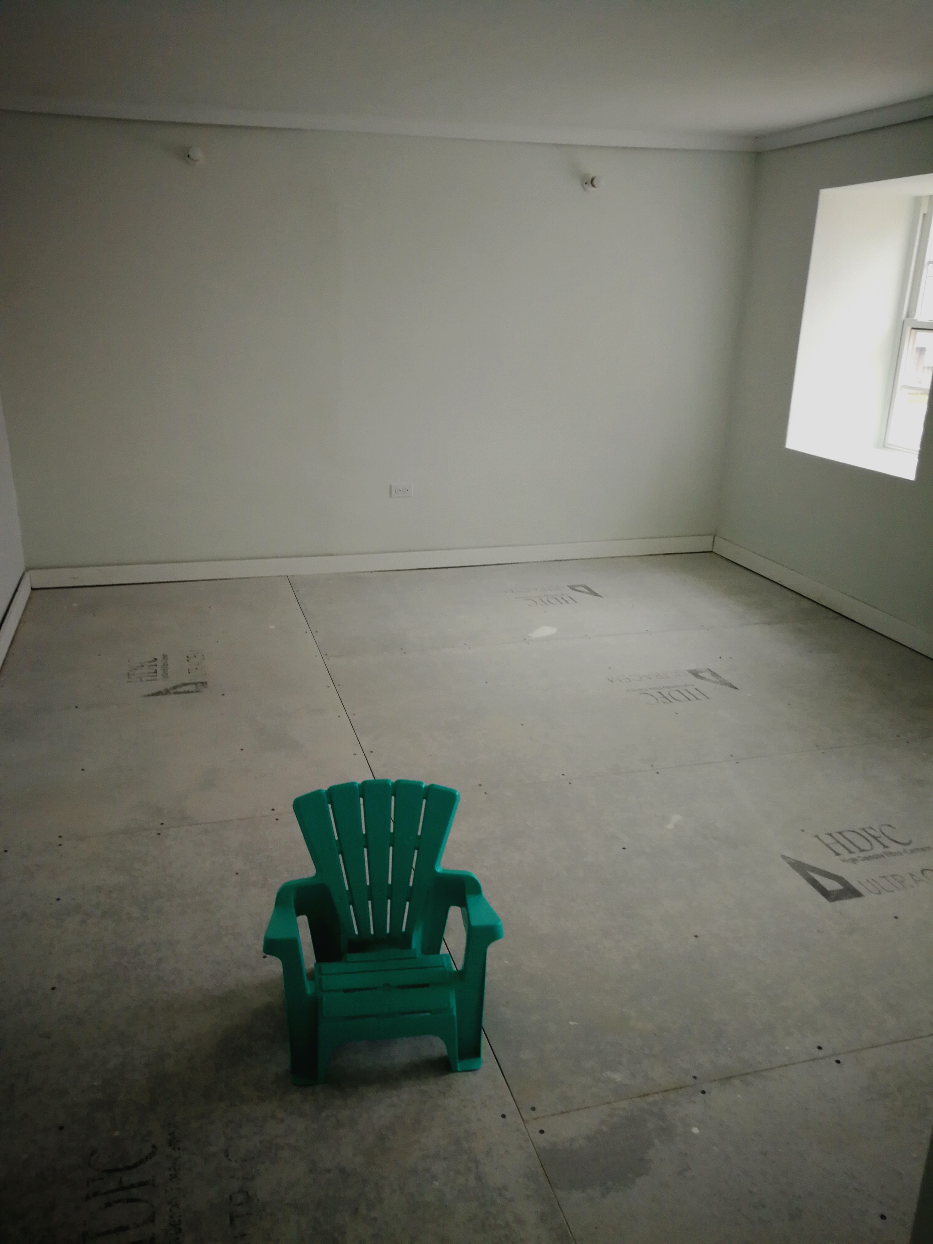 Apt 1 - Living Room Baby Furniture - Jun 2019